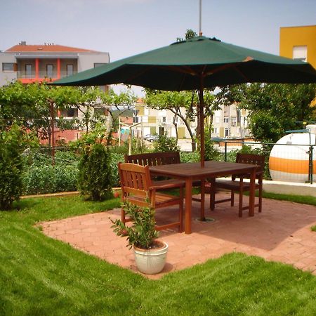 Family Apartments Suzi โรวีน ภายนอก รูปภาพ